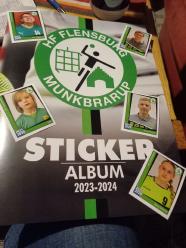 Das Stickeralbum und die Sticker sind da !!!
